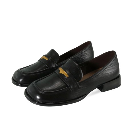 women court shoes