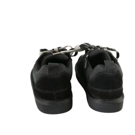 women court shoes