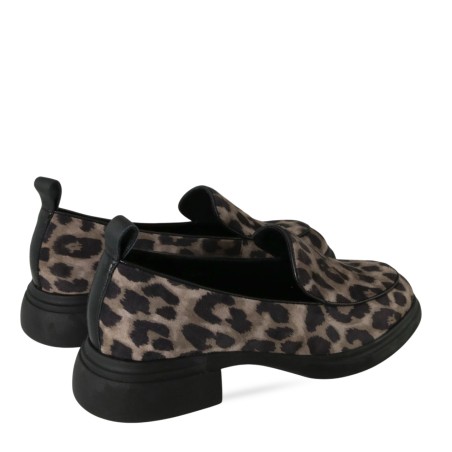 women court shoes