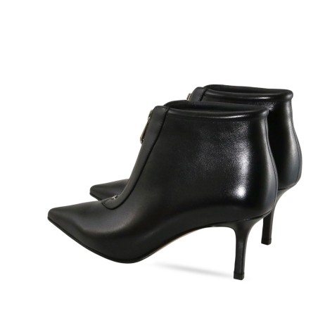 women leisure shoes