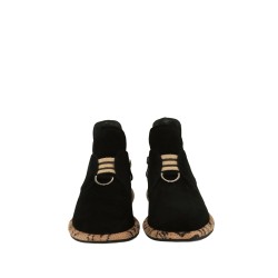 women court shoes