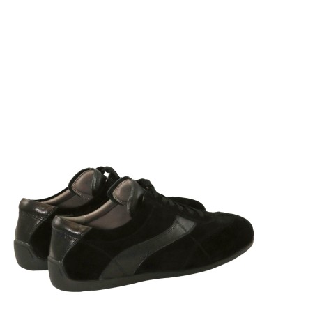 women court shoes