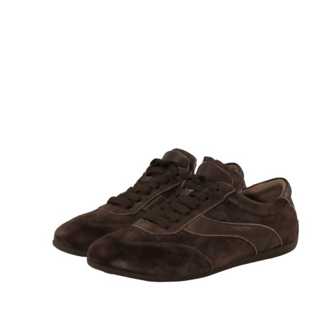 women court shoes