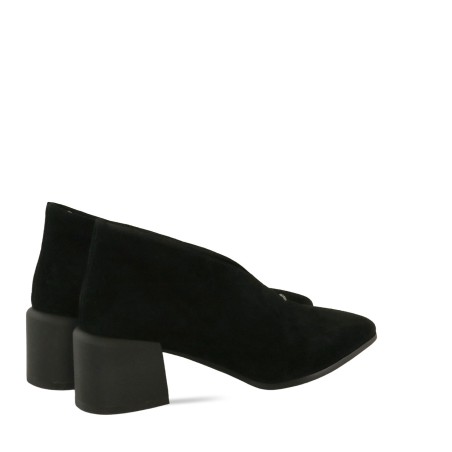 women court shoes