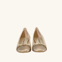 women court shoes
