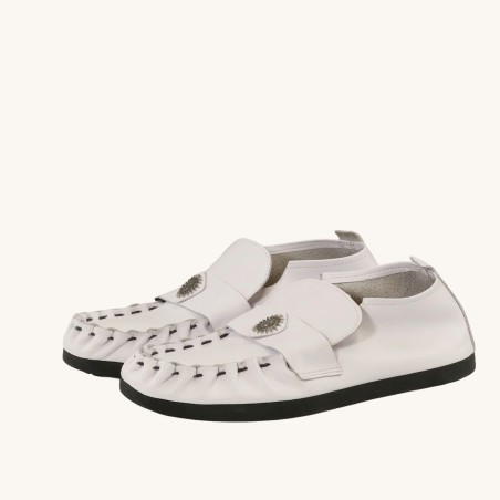 women court shoes