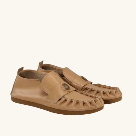 women court shoes