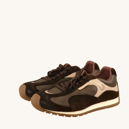 women court shoes