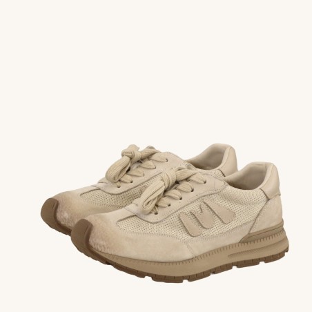 women leisure shoes