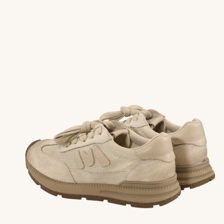 women leisure shoes