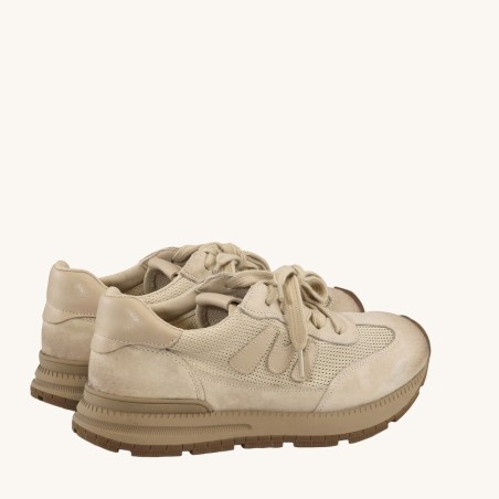women leisure shoes