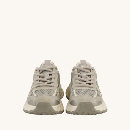 women court shoes