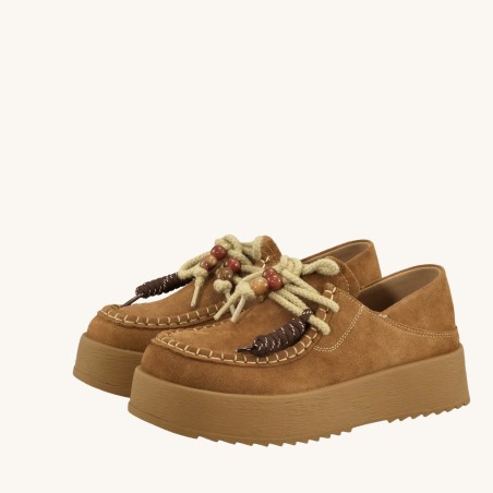 women court shoes