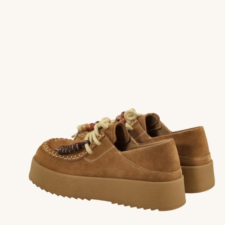 women court shoes