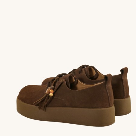 women court shoes