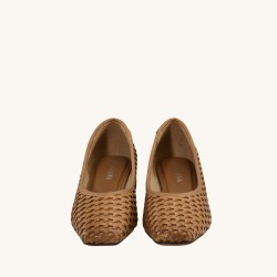women court shoes