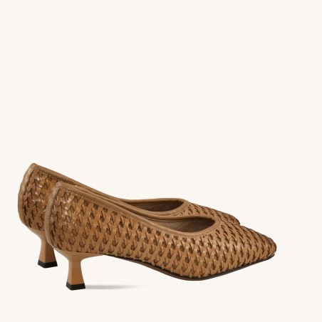 women court shoes