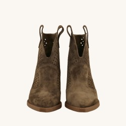 women court shoes