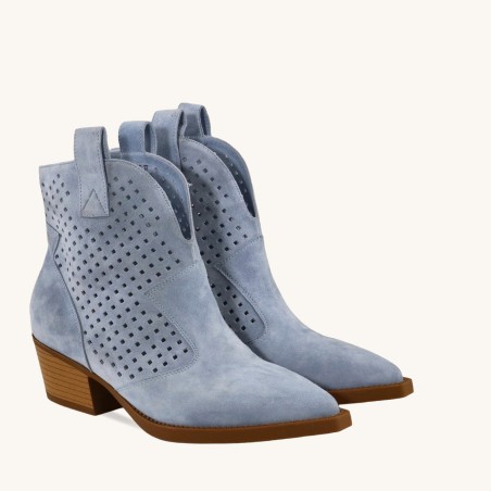 women court shoes