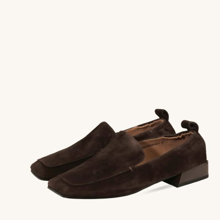 women court shoes