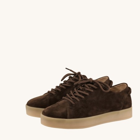 women court shoes