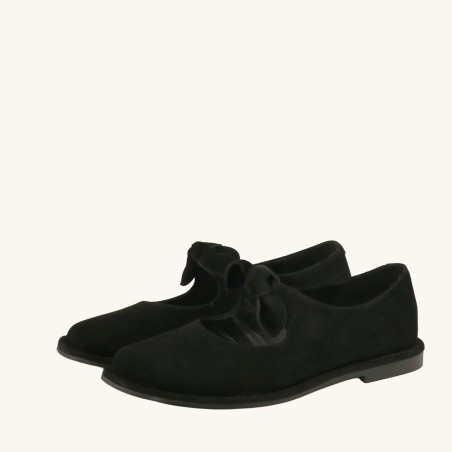 women court shoes