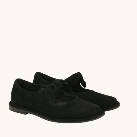 women court shoes