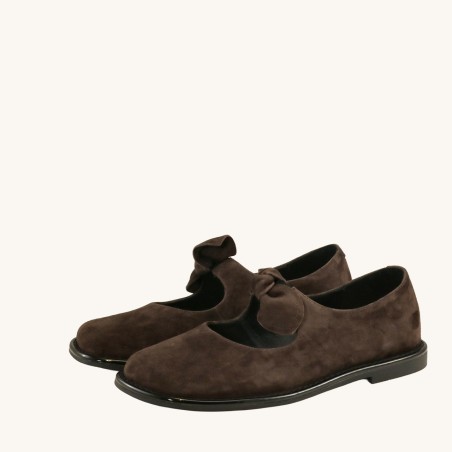 women court shoes