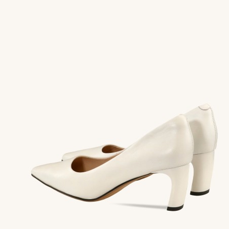 women court shoes