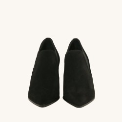 women court shoes