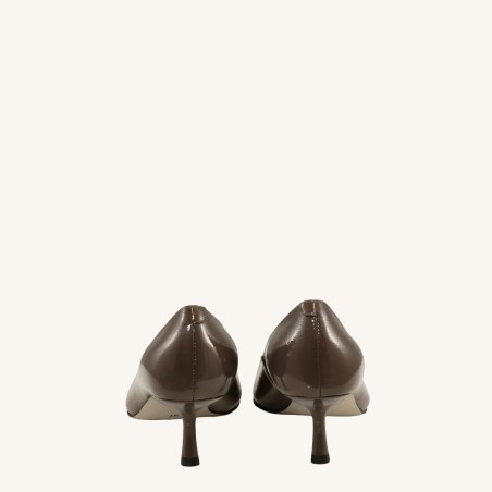 women court shoes
