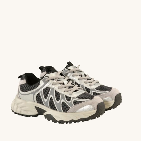 women court shoes