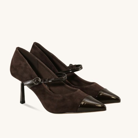 women court shoes