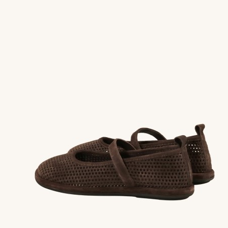 women leisure shoes