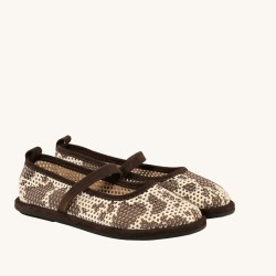 women leisure shoes