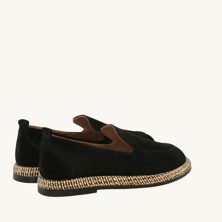 women leisure shoes