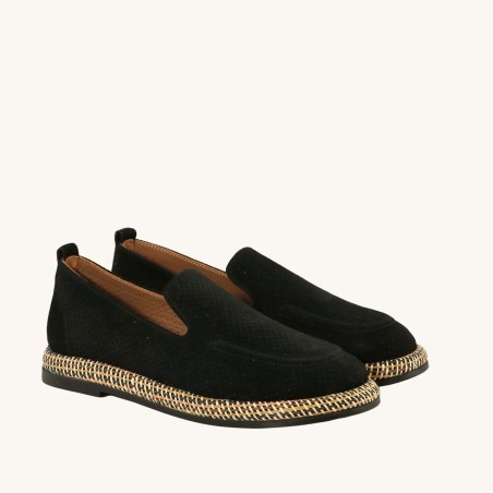 women leisure shoes
