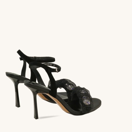 Women sandals