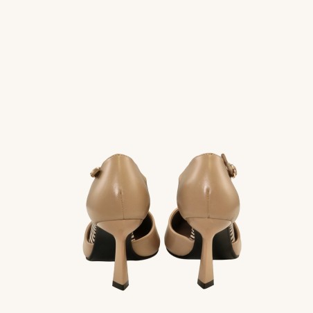 women leisure shoes
