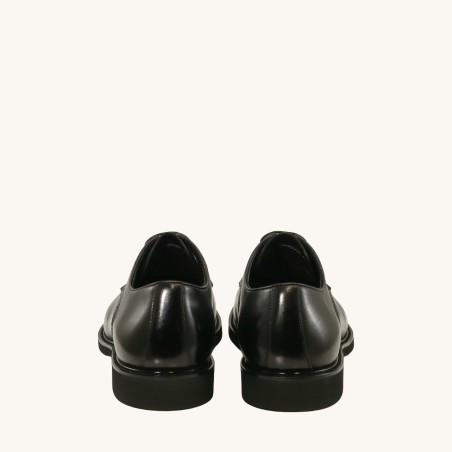 men  classic shoes