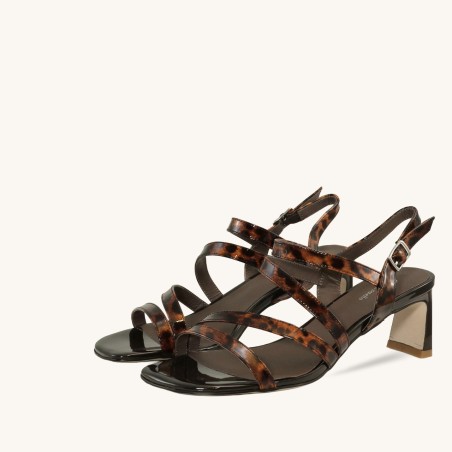 Women sandals
