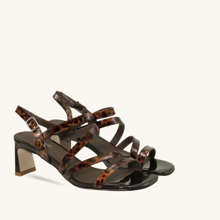 Women sandals