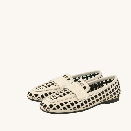 women leisure shoes