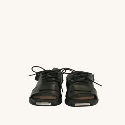 Women sandals