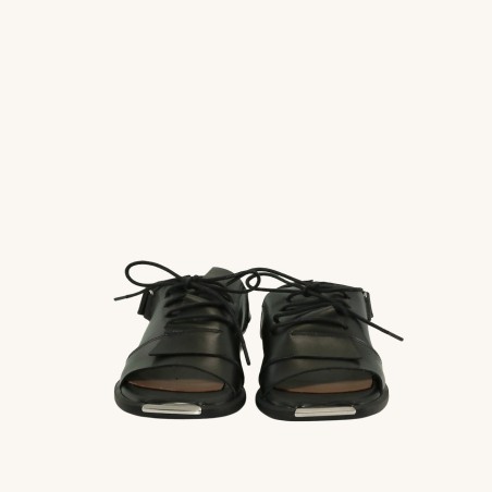 Women sandals