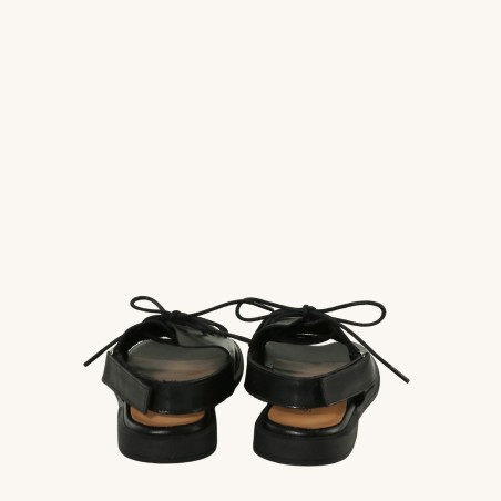 Women sandals