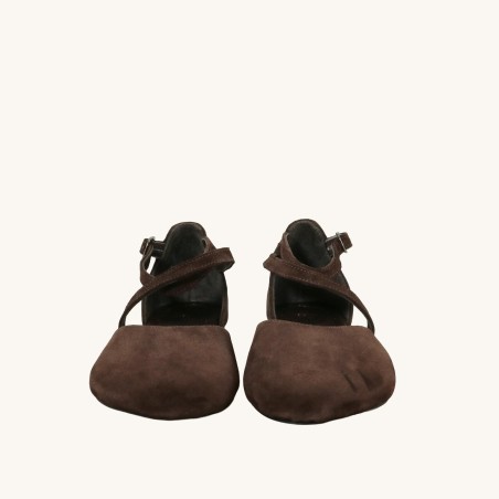 women leisure shoes