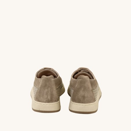 women leisure shoes