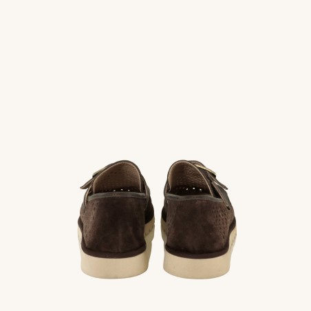 women leisure shoes