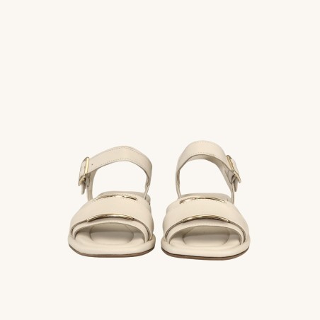 Women sandals